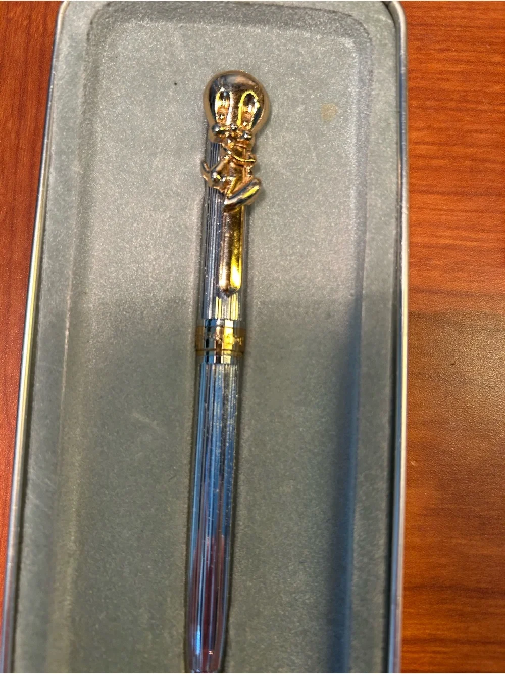 Looney Tunes “Tweety” Gold/Silvertone Stylus Pen Pals Blue Ink Pen & Metal Tin